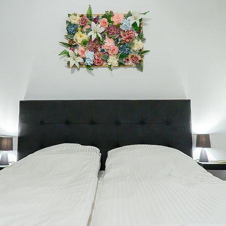 Central Apartments Veliko Tŭrnovo Eksteriør bilde