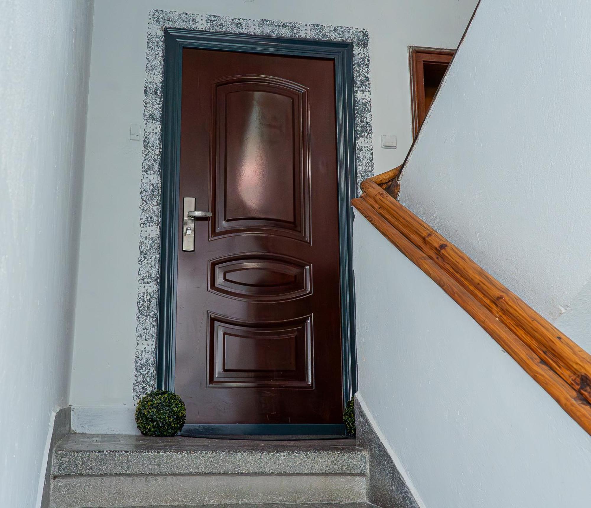 Central Apartments Veliko Tŭrnovo Eksteriør bilde